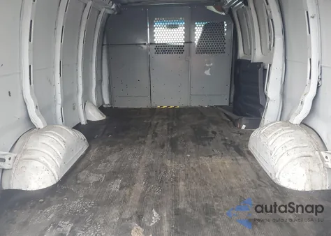 2008 Chevrolet Express G2500 из США, поврежденный, VIN 1GCGG25C481160218